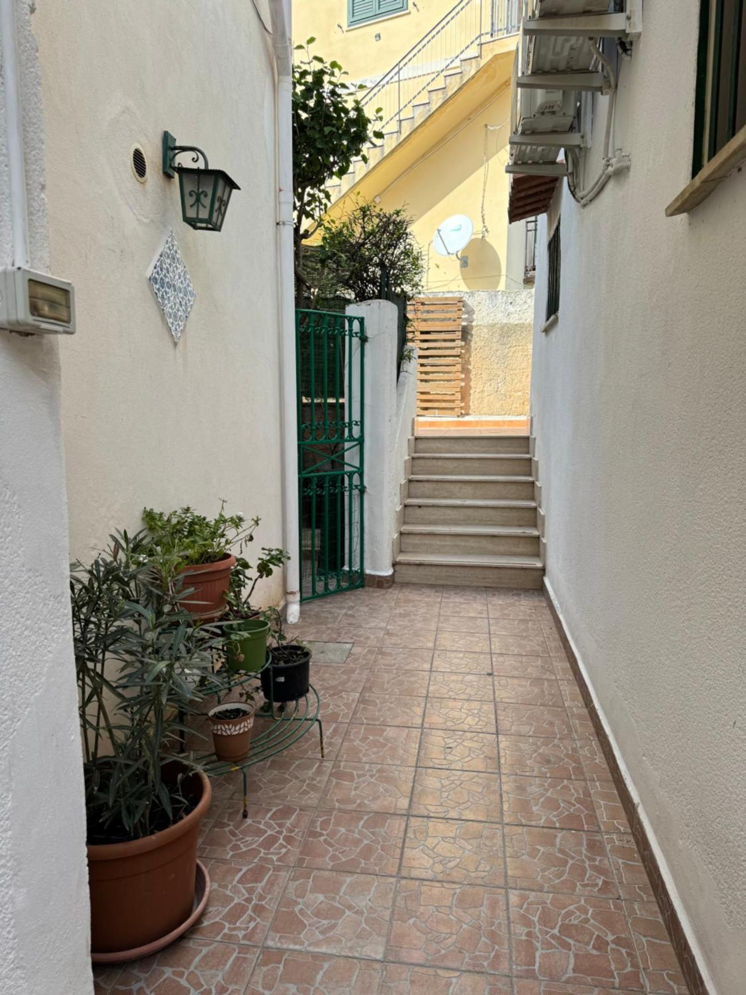 Holiday Mondello Exterior photo
