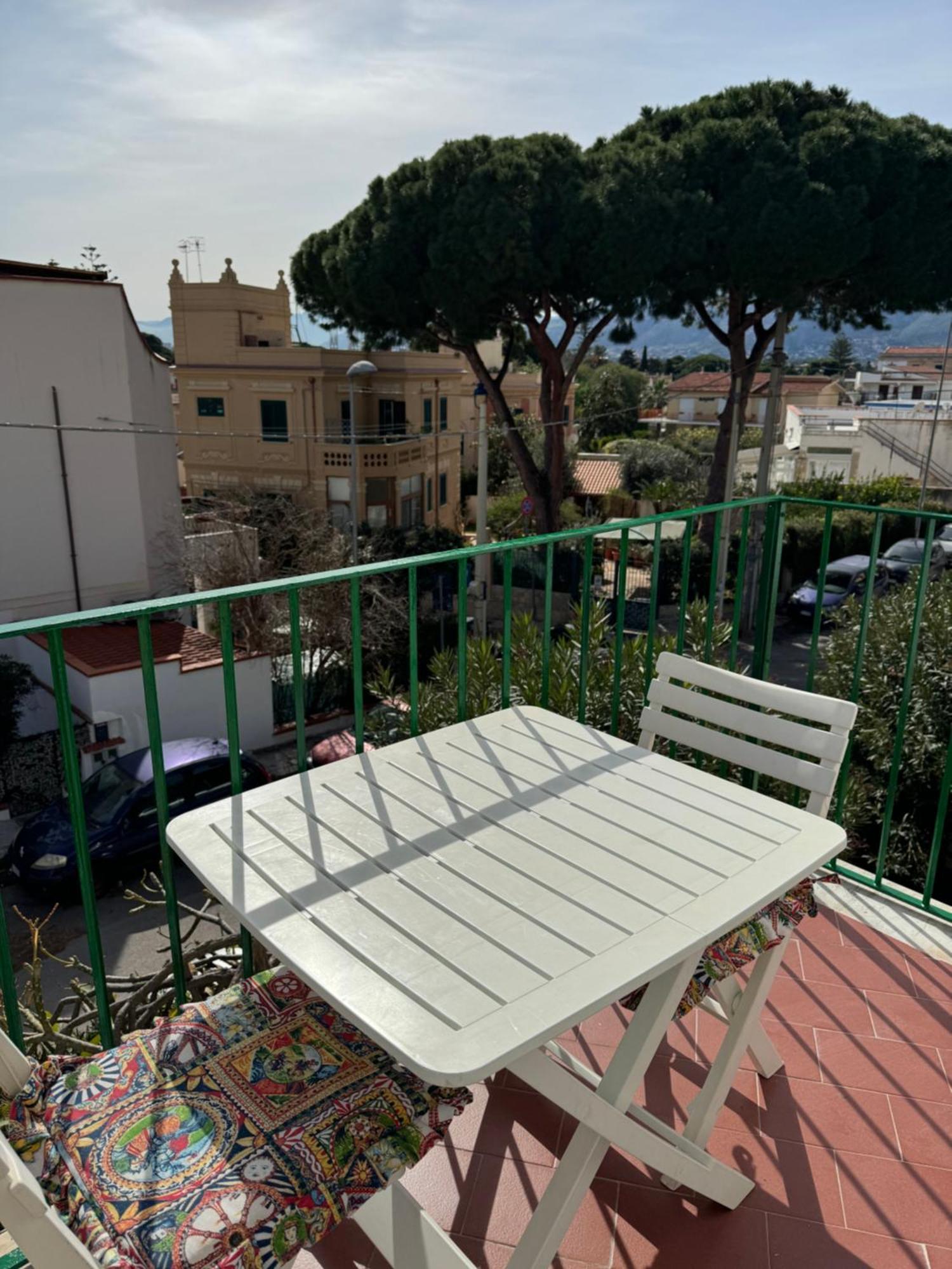 Holiday Mondello Exterior photo